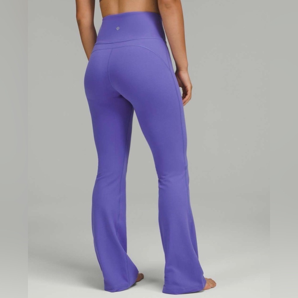Lululemon - 2022 Groove Super-High-Rise Flared Pant Nulu - Picture 2 of 9